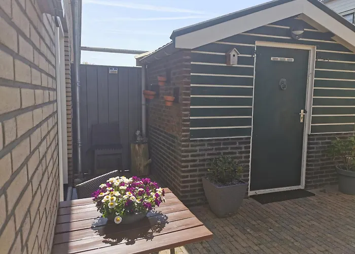 Het Vossenhol Strategisch Tussen En Duin